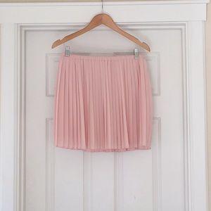 BR Factory Pleated Blush Skirt - S